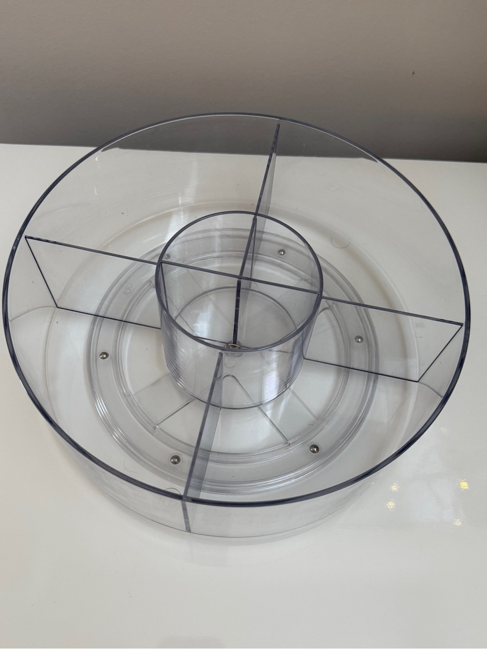 IDesign 7 Compartment Acrylic Lazy Susan Makeup Organizer